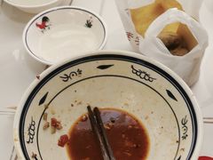 -阿瓦山寨·湘菜现炒·剁椒鱼头王(咸阳总店)