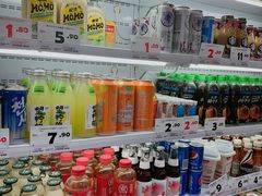 -嗨特购(青岛新业广场店)