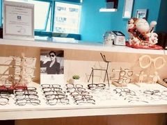 -Trend1881视光·蔡司视觉(领展广场店)