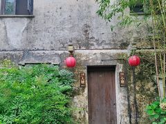 -田园东方蜜桃村的田野营地