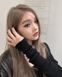 -Hello Lady发型设计