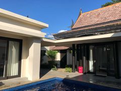 -三亚湾海居铂尔曼度假酒店