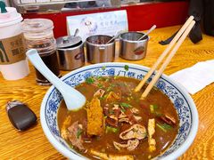 卤煮火烧-门框胡同百年卤煮(新街口店)