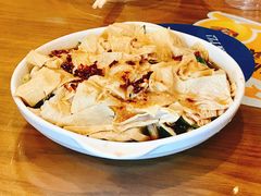 炝豆皮-三鞭一花·独一处·元英砂锅(海光寺店)