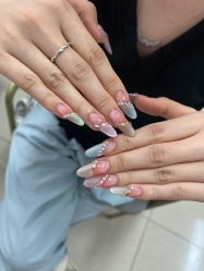 -尤米一站式美甲美睫