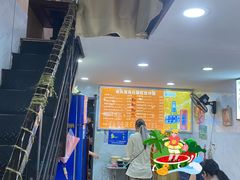 -老头爱马仕酸豇豆炒饭(丰富路店)