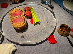 惠灵顿牛排-弦月窗LUNETTE BY AMANDA(复兴路店)