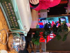 -野山舂·贵州现舂酸汤火锅(鸿通城店)