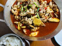 -昱龙大盆牛蛙馆(三兴街总店)