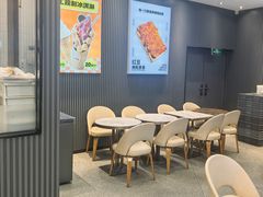 -面包新语(龙湖·西宸天街店)