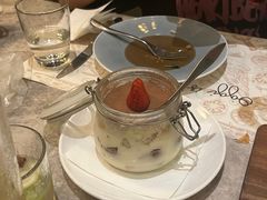 草莓提米拉米苏-OGGI TRATTORIA PIZZERIA(深业上城店)