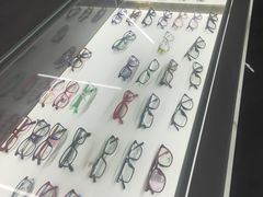 -重庆风格眼镜(雅兰国际大厦店)