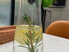 -西语·炭烧牛排(卓越中寰店)