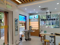-亿视康青少儿眼镜(五官科店)