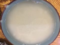 豆汁-门框胡同百年卤煮(鸟巢店)