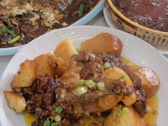 -一口猪海鲜浑锅·东北家常菜