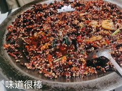 -江城小馆陕南妈妈菜·全球旅行餐厅(钟楼店)