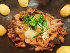 -小火炕铁锅炖鱼