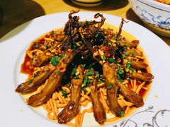 -寻钵记民菜馆·正宗常德钵子菜(滨湖路店)