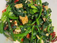 -西域胡氏大盘鸡(新华胡杨风店)