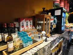 -雍容荟帝王蟹活龙虾展台自助(IFS黑金店)