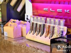 -ZING COFFEE 镜咖啡