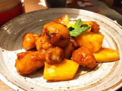 菠萝咕咾肉-青年公社烤鸭(宝杨宝龙广场店)