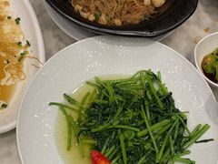 -海盗船. 龙虾烧烤. 酒馆
