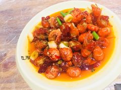 -巴厘龙虾·榜首油焖大虾(音乐学院·沿江酒馆店)