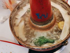 -毛辣果·贵州红酸汤牛肉火锅(西单店)