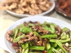 干煸鱿鱼-满口香饭店