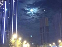 东港音乐喷泉广场-东港音乐喷泉广场