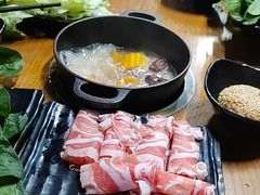 -呷哺呷哺 黄金牧场 (欢乐谷店)