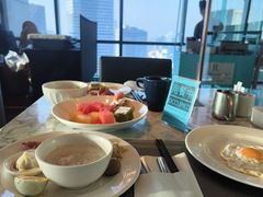 -上海龙之梦万丽酒店