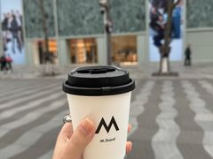 -M Stand(上海人民广场来福士店)