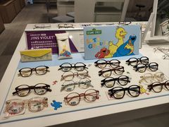 -JINS(上海宏伊国际广场店)