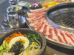 -哈哈碳都·牛肋条无限自助烤肉(台江万达店)