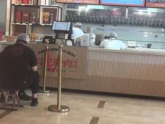 -闫家驴肉老店(华电一校店)
