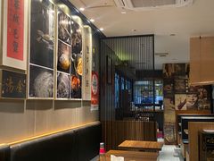 -蟹黄鱼·海派深夜面馆(巨鹿路店)