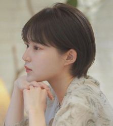 -BULB STUDIO 巴柏明星发型工作室