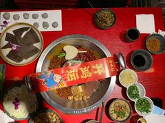 -谭鸭血老火锅(漳州路店)