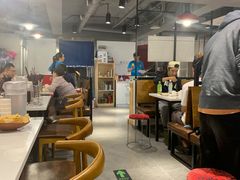 大堂-食潮汕头鲜牛馆(望京保利店)