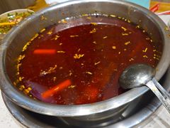 -肖肖酸萝卜鱼火锅(总店)