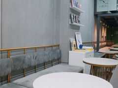 -ADO KAFE(大学城店)