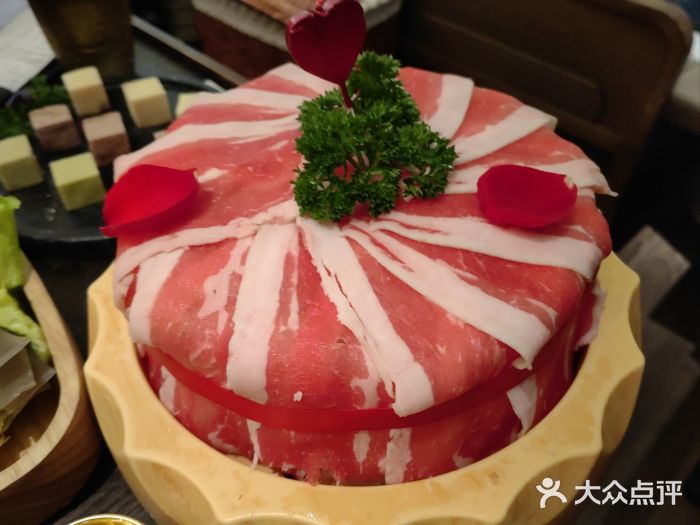 盡膳口福跷脚牛肉火锅(晶耀前滩店)图片