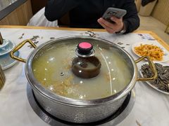 -朴小妹人参鸡汤火锅(长白山万达店)