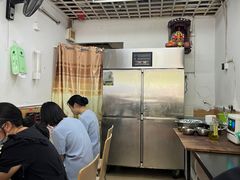 -孖妹上肉饺子馆