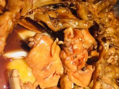 鸡翅煲-胖哥俩肉蟹煲(湖滨银泰in77店)