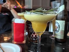 -大连君悦酒店 · VIVA(星海广场店)
