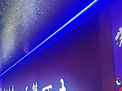 -徐记小怪兽肉蟹煲店(哈西万达金街店)